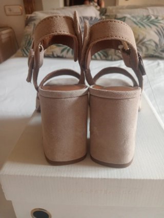 Sandalias Alpe Ante Beige Talla 40 Nuevas con etiq