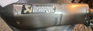 Escape Akrapovic silencioso original