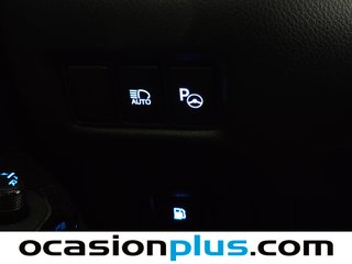 Toyota C-HR 1.8 125H Advance Plus Luxury 90 kW (122 CV)
