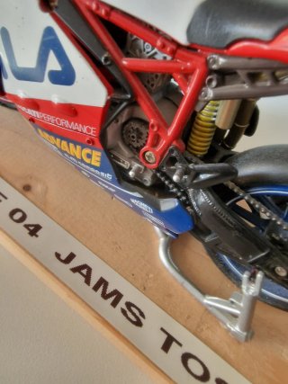 2 Modellini Ducati MotoGP 1:12