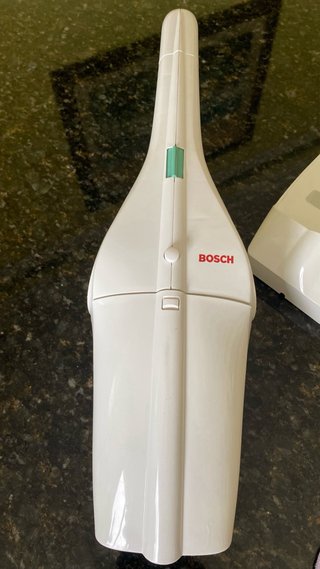 Aspirador de mano de la marca Bosch.