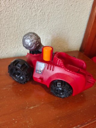 Bashasaurus Masters del Universo