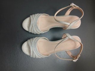 Zapatos de fiesta MENBUR plateados