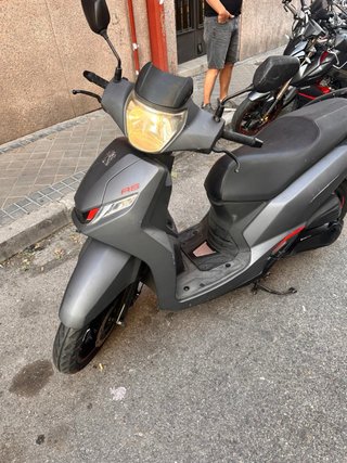 Peugeot Belville 125 Gris