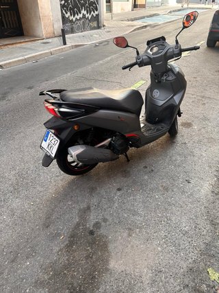 Peugeot Belville 125 Gris