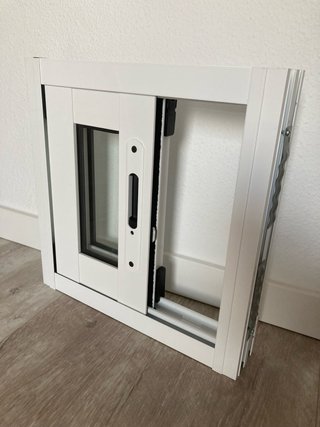 Ventana corredera aluminio lacado blanco 35 x 35cm