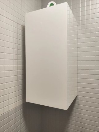 Columna blanca para baño