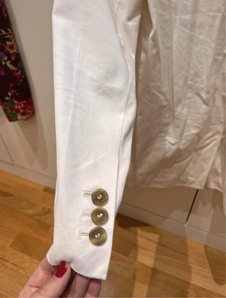 Americana Bimba y Lola Blanca Talla 44