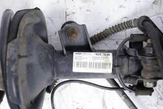 Mangueta delantera izquierda kia rio (jb) 128115