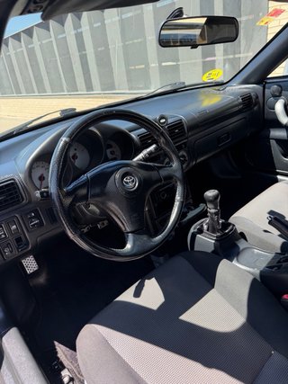 Toyota MR2 2002