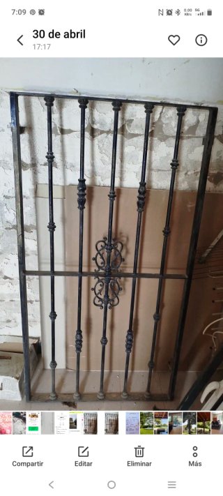 Reja de forja para ventana