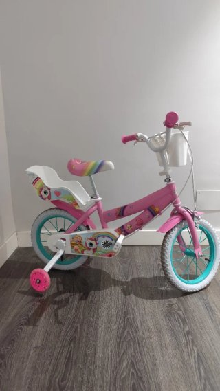 Coche eléctrico bicis y patinete
