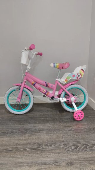 Coche eléctrico bicis y patinete