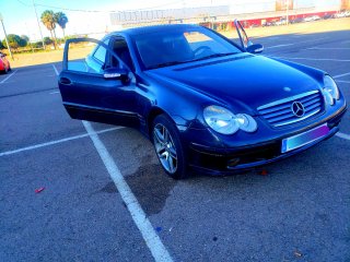 Mercedes-Benz Clase C 2002 pack AMG