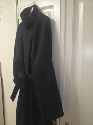 Abrigo Zara Negro Talla xl, con Lana.