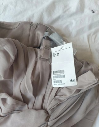 Vestido de fiesta gris drapeado