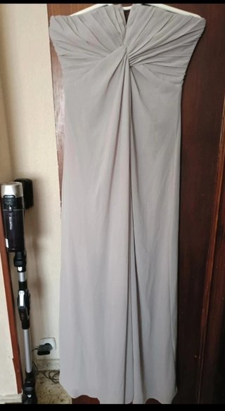 Vestido de fiesta gris drapeado