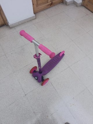 Patinete infantil 3 ruedas morado