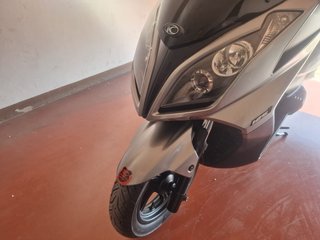 Kymco Superdink 125cc Negra