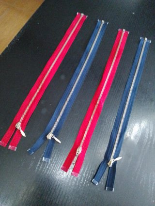 4 Cerniere sganciabili rosse e blu metallo
