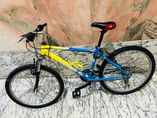 Bicicleta TopBike Azul y Amarilla