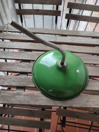 Lámpara antigua metal verde años 60