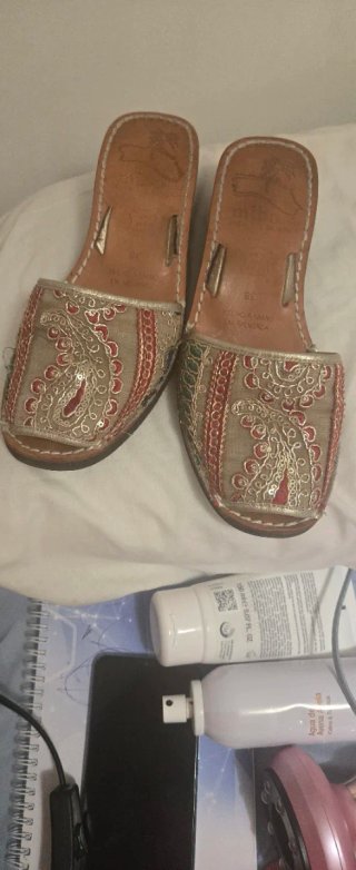 Menorquinas Beige y Rojas Talla 38