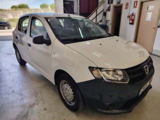 Dacia Sandero 2016