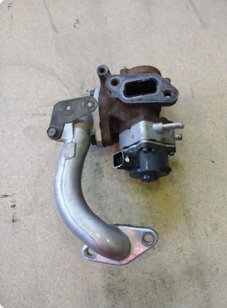 Válvula egr nissan 93428 147102w200 terrano ii r20