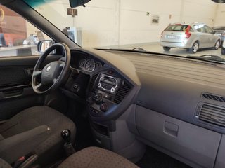 KIA Carens 2005