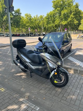 Kymco Grand Dink 300i ABS