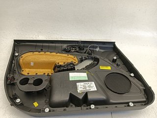 GUARNECIDO PUERTA DELANTERA DERECHA FORD FIESTA (