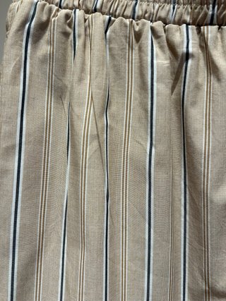 Pantalones de rayas beige y multicolor