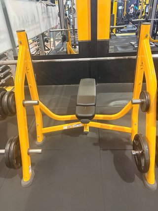 Press banca Life Fitness