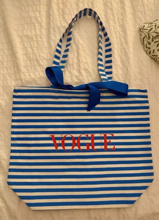 Bolso y neceser Vogue rayas azules