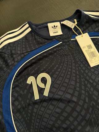 Camiseta Kith x Adidas Messi Argentina 19
