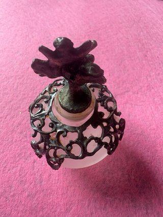 Perfumero Art Deco con detalles