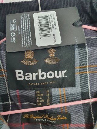Chaqueta Barbour International Negra