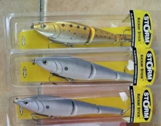 Lote 3 señuelos pesca Storm Kickin' Stick