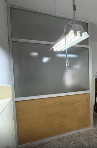Cerramiento aluminio con puerta