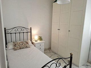 Piso en alquiler en Parque Mediterráneo - Santa Paula en Málaga