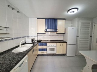 Piso en alquiler en Parque Mediterráneo - Santa Paula en Málaga