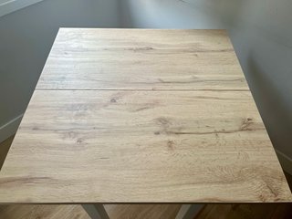 Mesa de cocina/comedor madera y bambú con cajón.