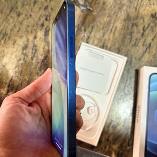 iPhone 12 64GB