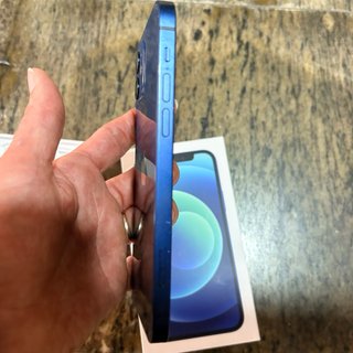 iPhone 12 64GB