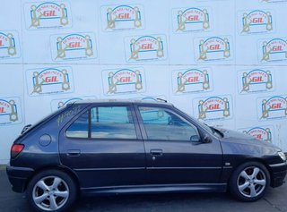 Piloto trasero derecho peugeot 306 berlina 1161179