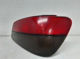 Piloto trasero derecho peugeot 306 berlina 1161179