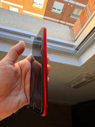 iPhone SE (2ª gen) Rojo