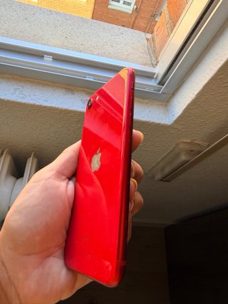 iPhone SE (2ª gen) Rojo