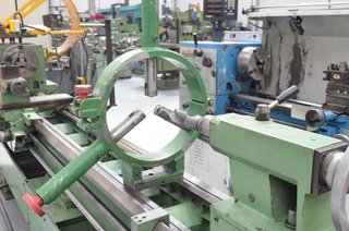 Torno Pinacho L1-310 de 3.000mm e.p